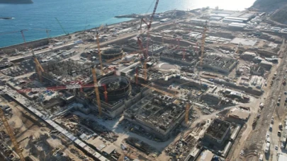 Erdoğan, Akkuyu Nükleer Güç Santrali’nde incelemelerde bulundu