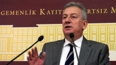 Eski CHP Trabzon Milletvekili Haluk Pekşen yoğun bakıma kaldırıldı