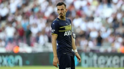 Mergim Berisha Ausburg'a transfer oldu