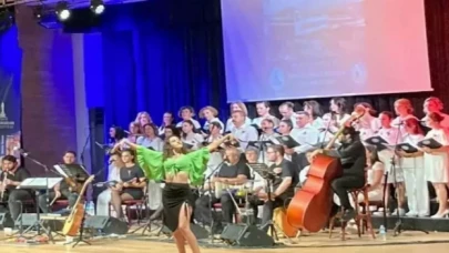 Mübadele Korosu’ndan Karşıyaka’da muhteşem konser