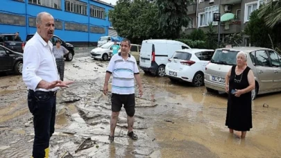 Mudanya Belediyesi Ekiplerinden Sel Sonrası Anında Müdahale