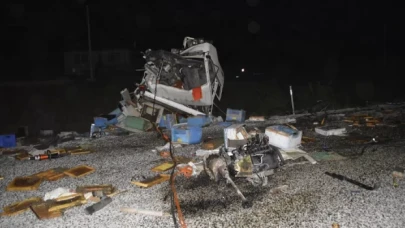 Muğla'da 'hatalı sollama' kazası: Eski belediye başkanları dahil 5 ölü, 2 yaralı var