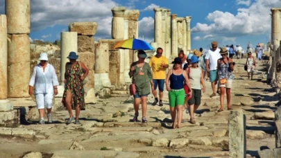 Türkiye'de turist sayısı 7 ayda 26 milyonu aştı