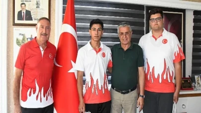 Milli sporcu Mikail Şen’den başkan Topaloğlu’na ziyaret