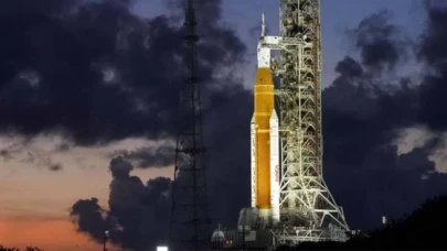 NASA, Artemis Roketi Ay yolculuğunu üçüncü kez iptal etti