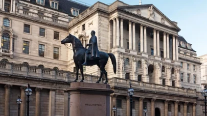 Sterlindeki tarihi düşüşün ardından İngiltere Merkez Bankası'ndan müdahale geldi