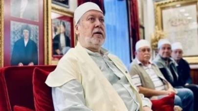 Ünlü sanatçı Ahmet Özhan Cerrahi Tarikatı'nın şeyhi oldu