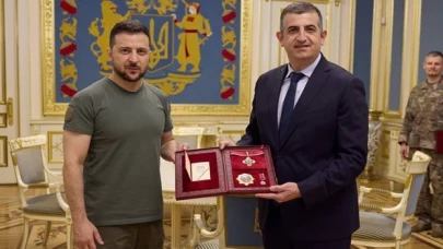 Zelenski’den, Bayraktar İHA’nın üreticisi Haluk Bayraktar’a ’Devlet Liyakat Nişanı’
