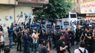 Ahmet Hakan: Böyle demokratik siyaset mi olur