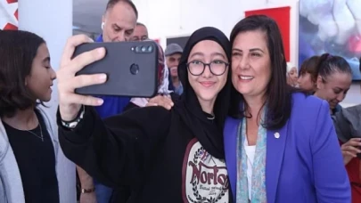 Aydın Büyükşehir Belediye Başkanı Özlem Çerçioğlu 29 Ekim Sergisinin Açılışını Yaptı