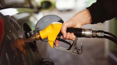 Benzine ve motorine zam bekleniyor