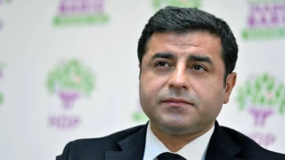 Demirtaş: Kimyasal silah kullanmak insanlığa karşı suçtur; bu görüntülere TBMM ve muhalefet sessiz kalamaz