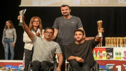 Gazi Yarı Maraton’da ödüllerine kavuştular