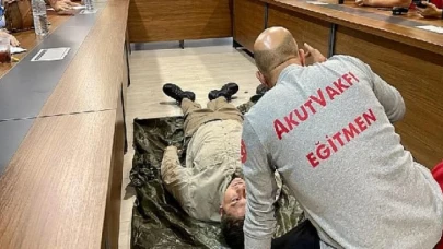 İBB AKOM ve AKUT VAKFI’nın Afet Eğitimleri başladı