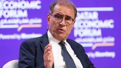 Kriz kahini Roubini'den "karma kriz" uyarısı
