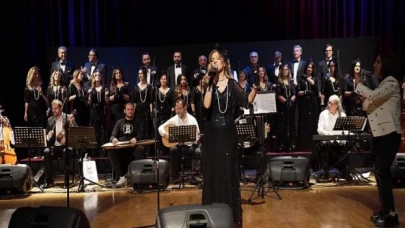 Liv Hospital Hekim ve Çalışanlarından Oluşan Liv Türk Müziği Korosu, “Tangolar ve Kantolar”la Sahnede