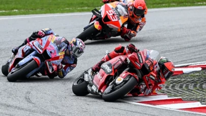 MotoGP Malezya Grand Prix'sini Bagnaia kazandı