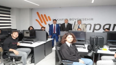 Sakarya’da ’Yazılım Park’ açıldı... Ulusal projenin parçası olacak