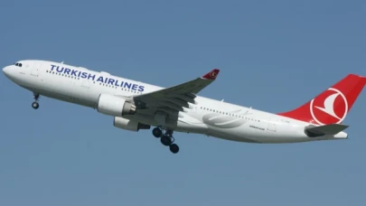 THY uçağı sorun çıkaran yolcu nedeniyle acil iniş yaptı