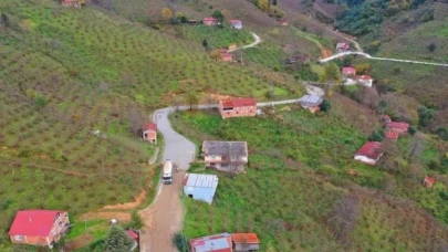 39 yıl önce açılan güzergâhta beton yol sevinci