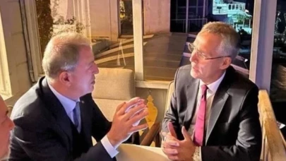 Bakan Akar, NATO Genel Sekreteri Stoltenberg ile görüştü