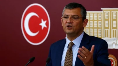 CHP’li Özel: Ülkenin üzerine binalar yıkıldıktan sonra siyasi çekişmelerin kıymeti kalmayacak