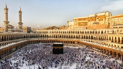 Hacı adaylarını dolandırdılar