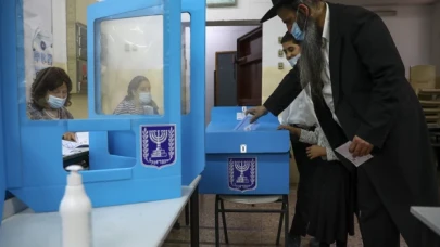 İsrail son dört yılda beşinci kez sandığa gidiyor