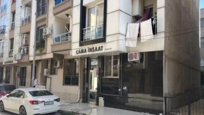 İzmir depreminde panikleyip balkondan atlayan genç hayatını kaybetti