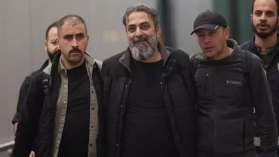 Kırmızı bültenle aranırken Arnavutluk'ta yakalanan Salih Akkurt Türkiye'ye getirildi