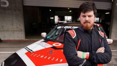 Nürburgring Dayanıklılık Serisi Şampiyonu Emir Aşarı oldu