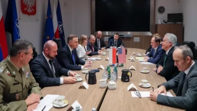 Polonya Cumhurbaşkanı Duda, CIA Başkanı Burns ile bir araya geldi