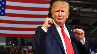 Trump, 2024 başkanlık seçimleri için adaylığını açıkladı