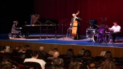 Akdeniz Opera ve Bale Kulübü’nden muhteşem konser