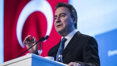 Ali Babacan: Gerçek enflasyonun en az yüzde 200 olduğuna herkes mutabık