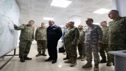 Bakan Akar, Bahar Kalkanı Harekat Bölgesi’nde