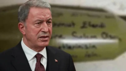 Bakan Akar’dan roket üstünde ’cemaate selam’ yazısı olduğu iddialarına ilişkin açıklama