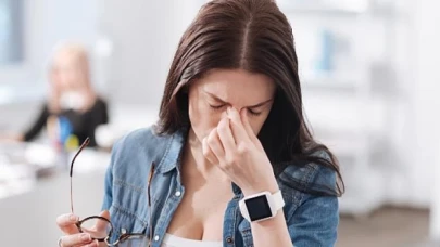 Baş Ağrısı, Göz Hastalığının Habercisi Olabilir