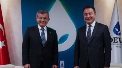 Davutoğlu’ndan Babacan’a ziyaret