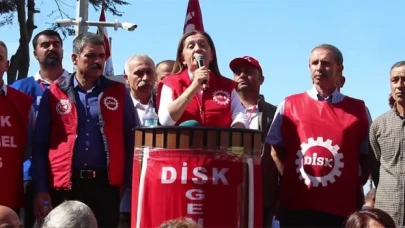 DİSK’ten asgari ücret hakkında ilk açıklama: Milyonlarca çalışan, ailesi ile birlikte açıkça yoksulluğa mahkum edildi