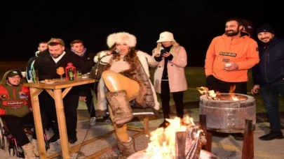 Nilay Dorsa soğuk havayı ısıttı