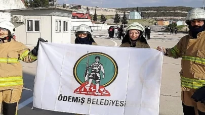 ÖDAK, İzmir İtfaiyesi’nin yangın söndürme eğitimlerine katıldı