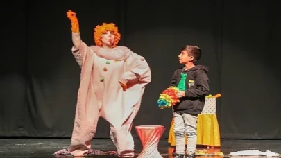 Van Büyükşehir’den Çocuklara Yılbaşı Hediyesi