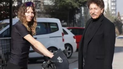 Babasıyla tanışmak için Almanya'dan Kayseri'ye 4.5 ay bisiklet sürdü