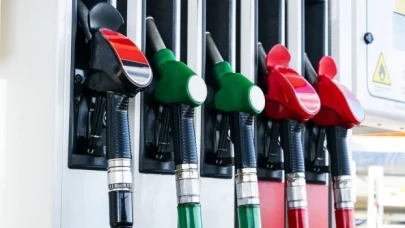 Benzin ve motorine indirim yapıldı