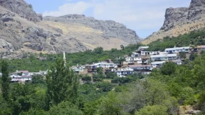 Diyarbakır’da 54 yıl sonra ilk kez bir köye, Zazaca ismi geri verildi: ”Hoya”