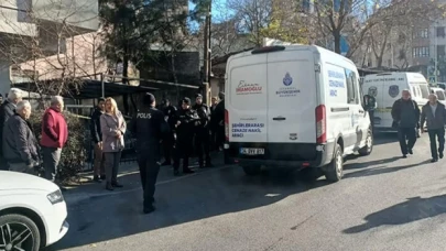 Kartal'da bir evde 2 kadın ölü bulundu