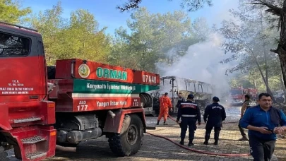 Kemer’de araç yangını