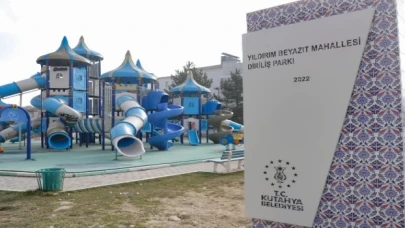 Kütahya’ya yakışır tabelalar asıldı