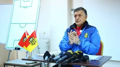 Yeni Malatyaspor Teknik Direktörü Yılmaz Vural: Bir belanın içine soktuk kendimizi